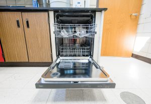 Whirlpool Donates Dishwasher to Science Lab